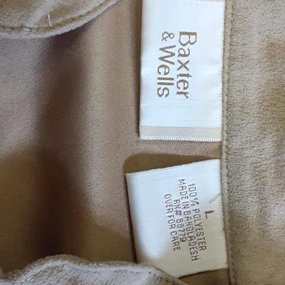 Tan button up shirt - Picture 3 of 7